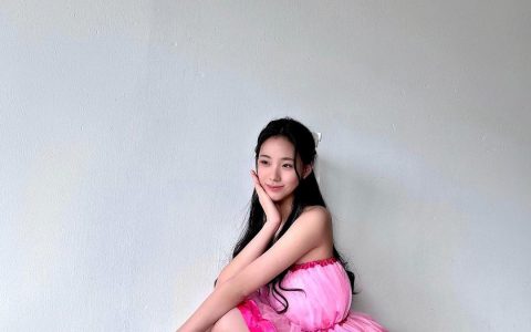 小S二女儿Lily16岁，天生丽质真的好漂亮